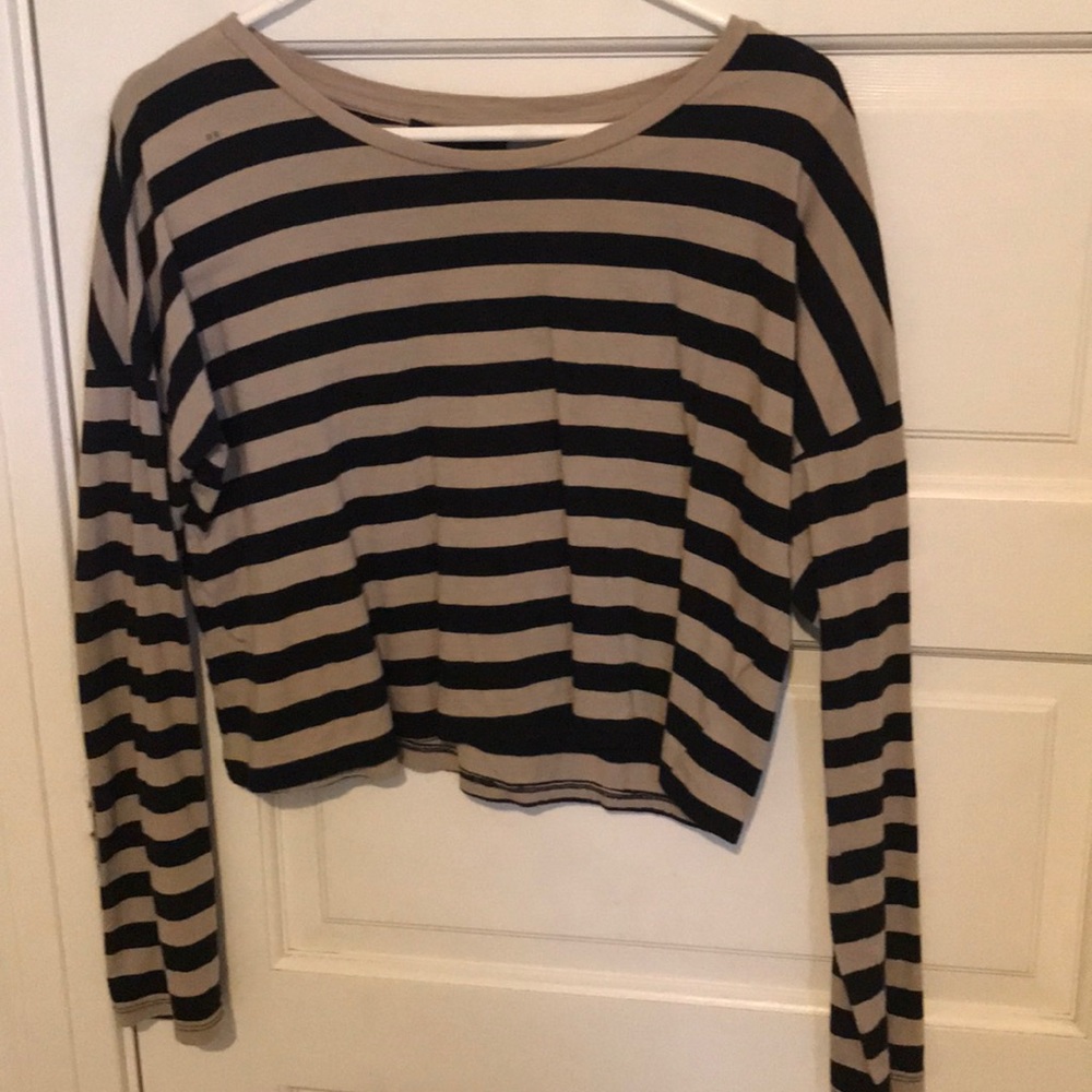 Striped semi crop long sleeve top
